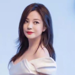 娱乐吃瓜赵薇,从演艺巅峰到资本风云，娱乐圈女强人的跌宕人生